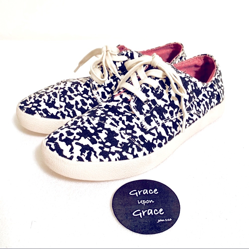 TOMS animal print sneaker flats